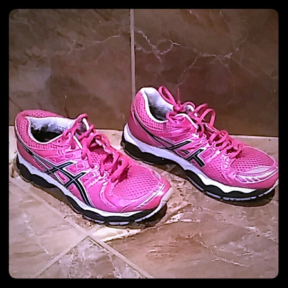 Asics Sneakers